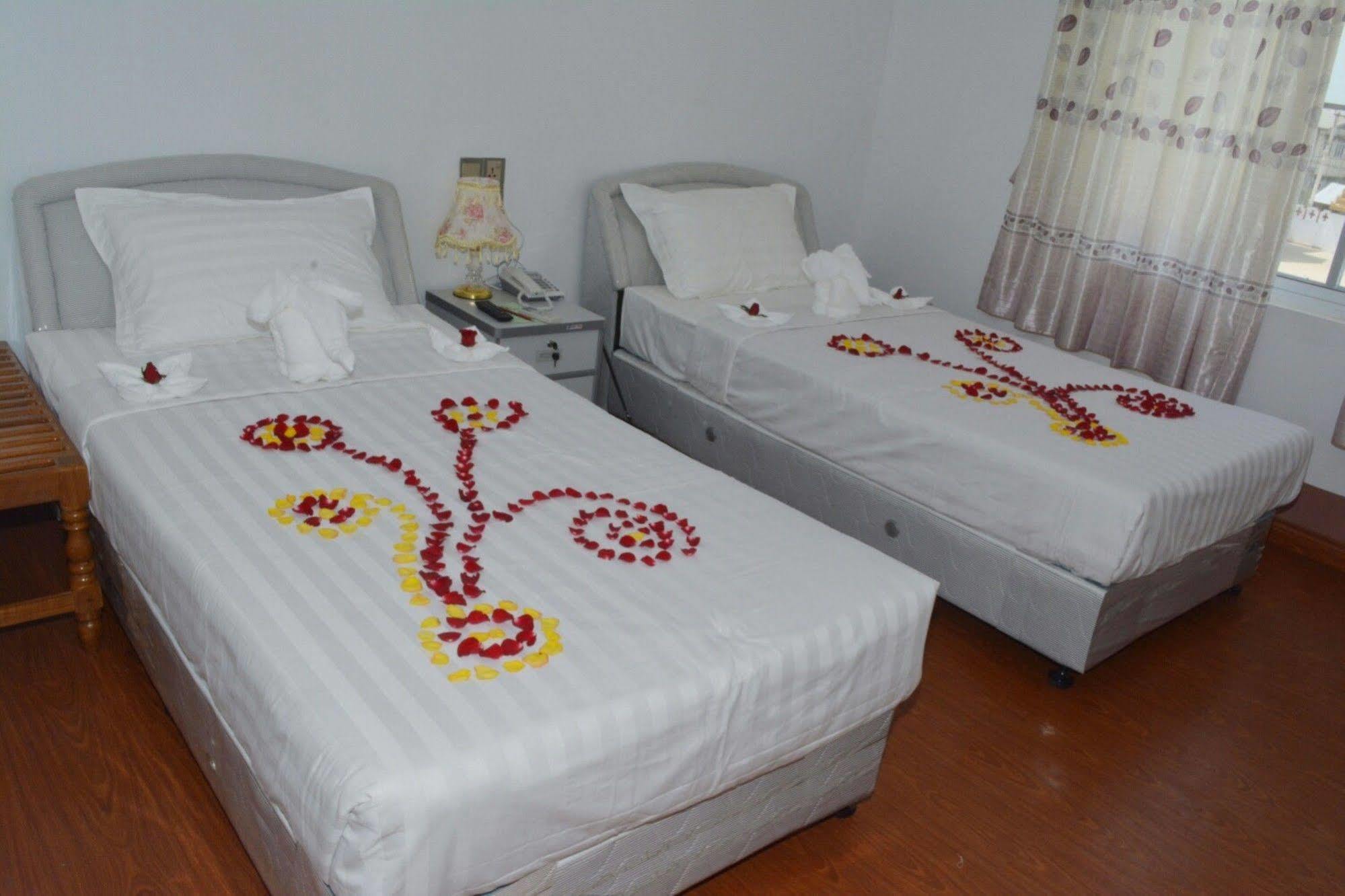 Myat Nan Taw Hotel لويكاو المظهر الخارجي الصورة